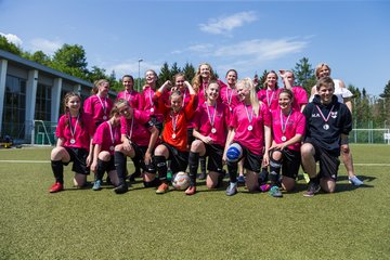 Bild 79 - B-Juniorinnen Pokalfinale SV Henstedt Ulzburg - SG Holstein Sued : 2:0